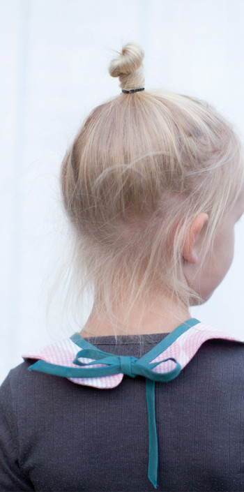 girlcollarback